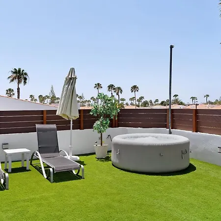 Casa Luna Kingbed And Jacuzzi 아파트 *